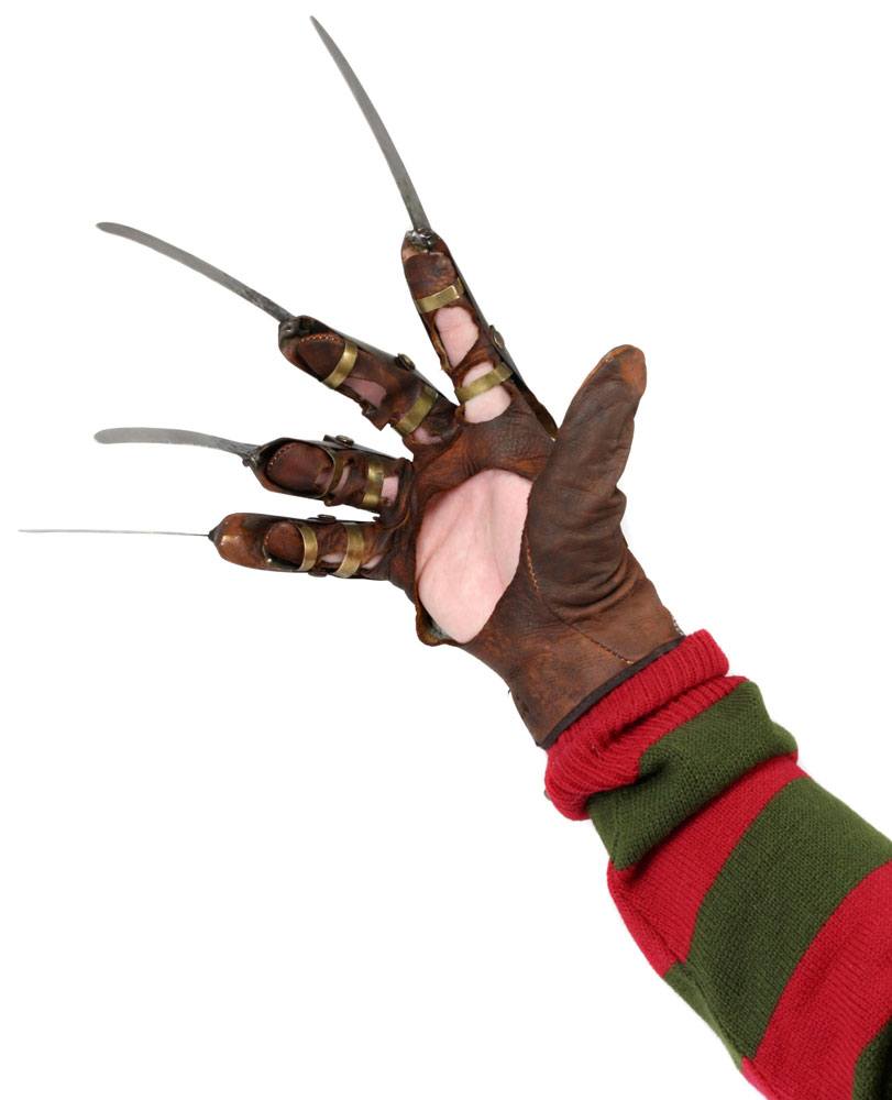 A Nightmare On Elm Street 3 Replica 1/1 Freddy´s Glove by LAB7 Malta, Europe