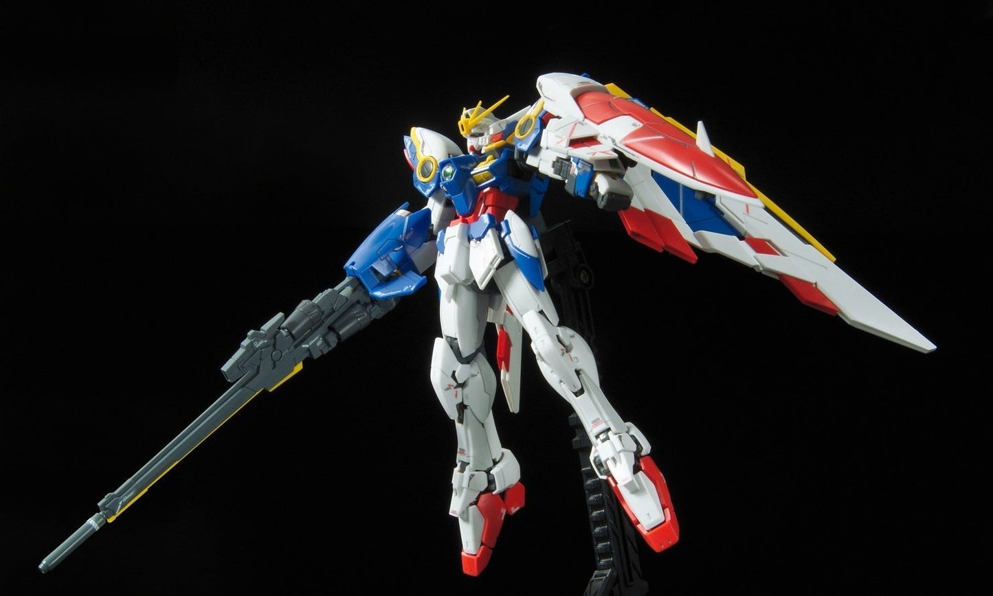 Bandai - GUNDAM - RG 1/144 XXXG - 01W Wing Gundam EW - Model Kit 13cm