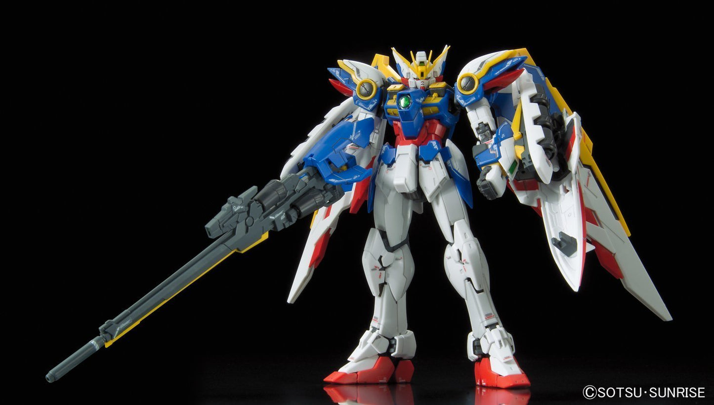 Bandai - GUNDAM - RG 1/144 XXXG - 01W Wing Gundam EW - Model Kit 13cm