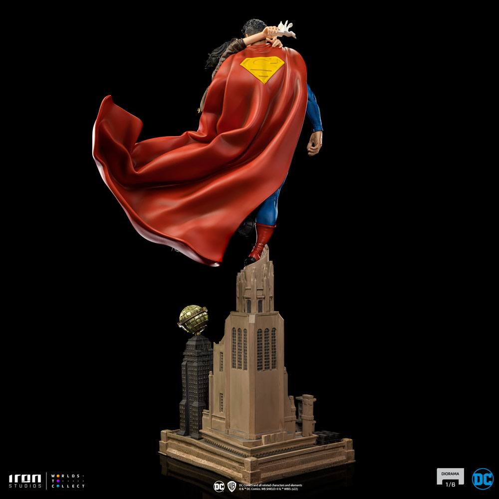 Buy DC Comics Diorama 1/6 Superman & Lois 57 cm 3 - fast Malta shipping across Europe. Limited stock, secure checkout. Order now!