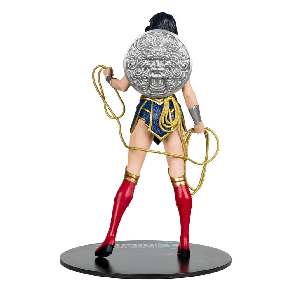 DC Direct PVC Statue 1/6 Wonder Woman by Jim Lee 30 cm by LAB7 Malta, Europe