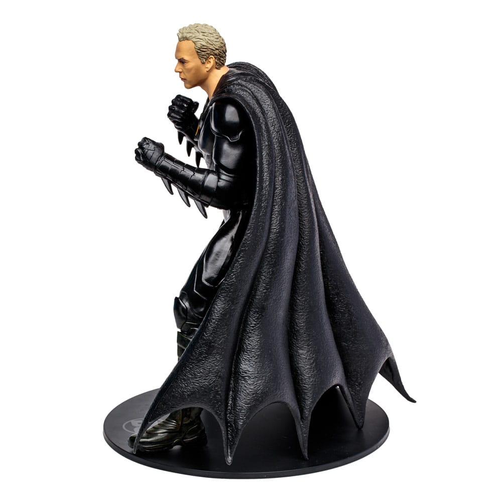 DC The Flash Movie Statue Batman Multiverse Unmasked (Gold Label) – 30 cm by LAB7 Malta, Europe