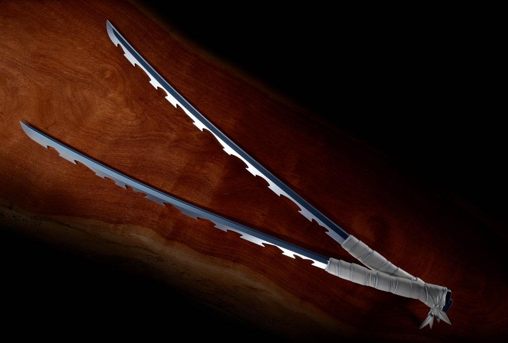 Demon Slayer Proplica Replicas 1/1 Nichirin Swords (Inosuke Hashibira) by LAB7 Malta, Europe