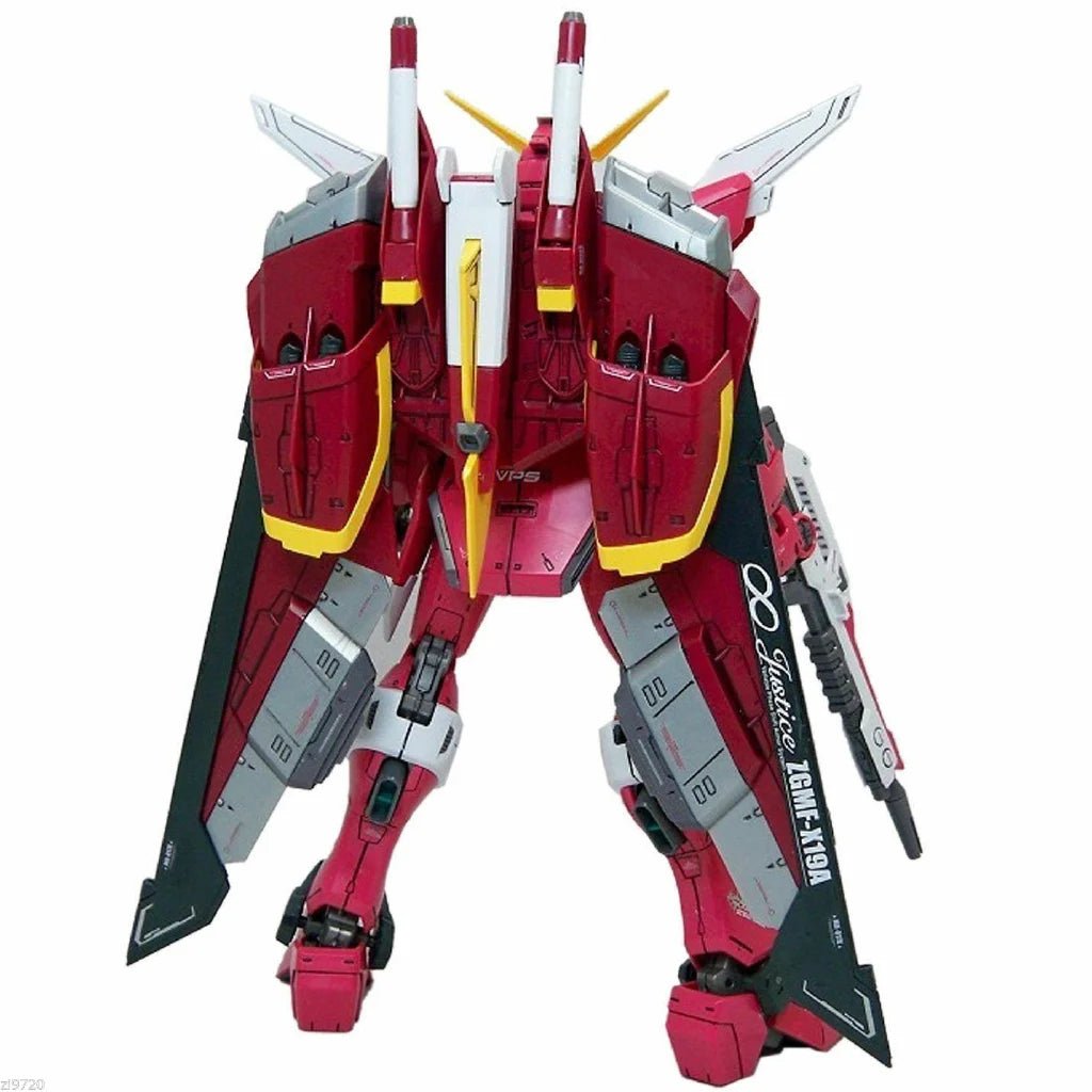 Bandai - GUNDAM - MG 1/100 ZGMF - X19A Infinite Justice Gundam - Model Kit