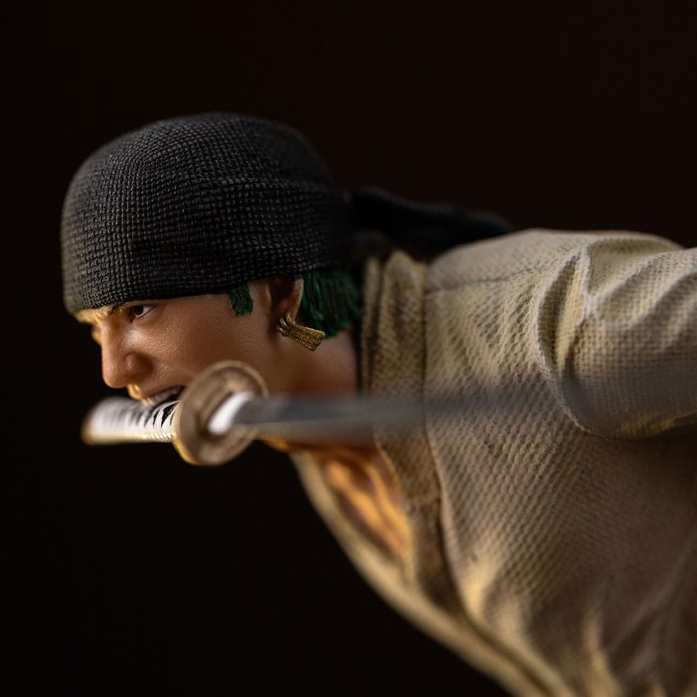 Iron Studios - Iron Studios One Piece Zoro 1/10 Art Scale Statue 19 cm