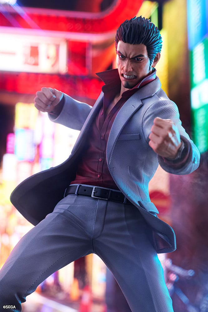 Like a Dragon Kazuma Kiryu 1/6 Scale PVC Statue (29cm) by LAB7 Malta, Europe