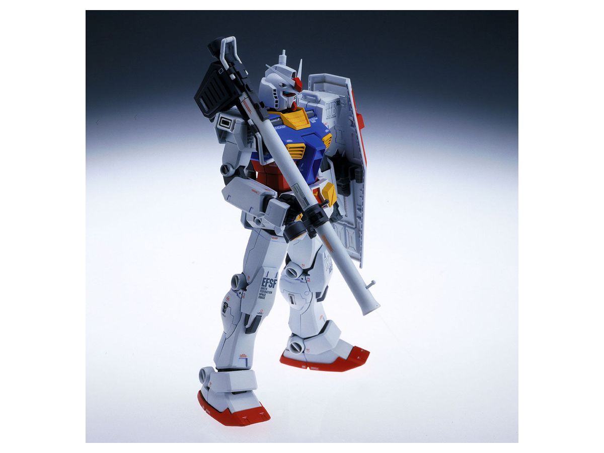 Bandai - MG RX - 78 - 2 Gundam Ver. Ka 1/100 Model Kit by Bandai