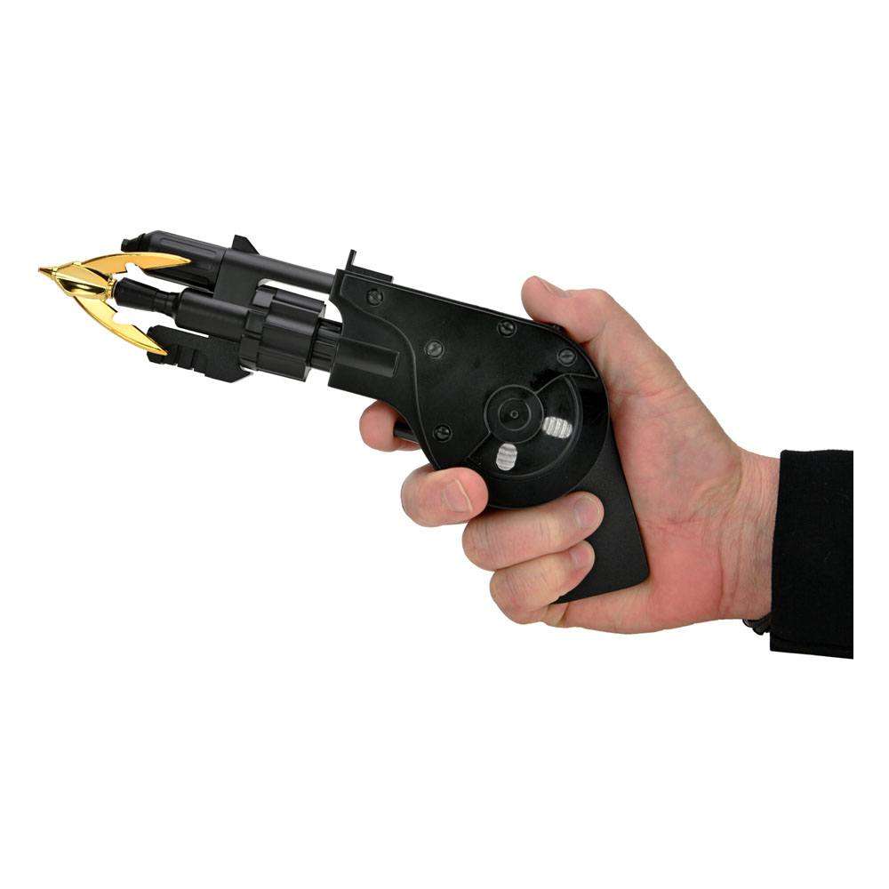 NECA Batman 1989 Prop Replica 1/1 Grapnel Launcher 18 cm by LAB7 Malta, Europe