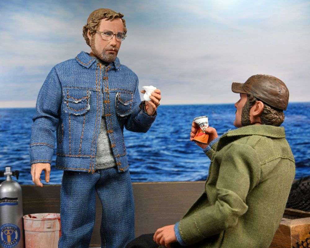 NECA Jaws Clothed Action Figure Matt Hooper (Amity Arrival) 20 cm by LAB7 Malta, Europe