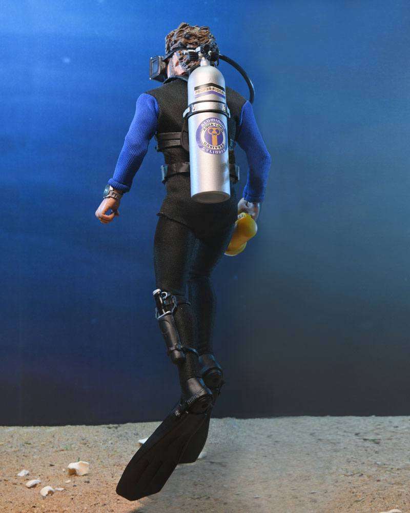 NECA Jaws Clothed Action Figure Matt Hooper (Shark Cage) 20 cm by LAB7 Malta, Europe