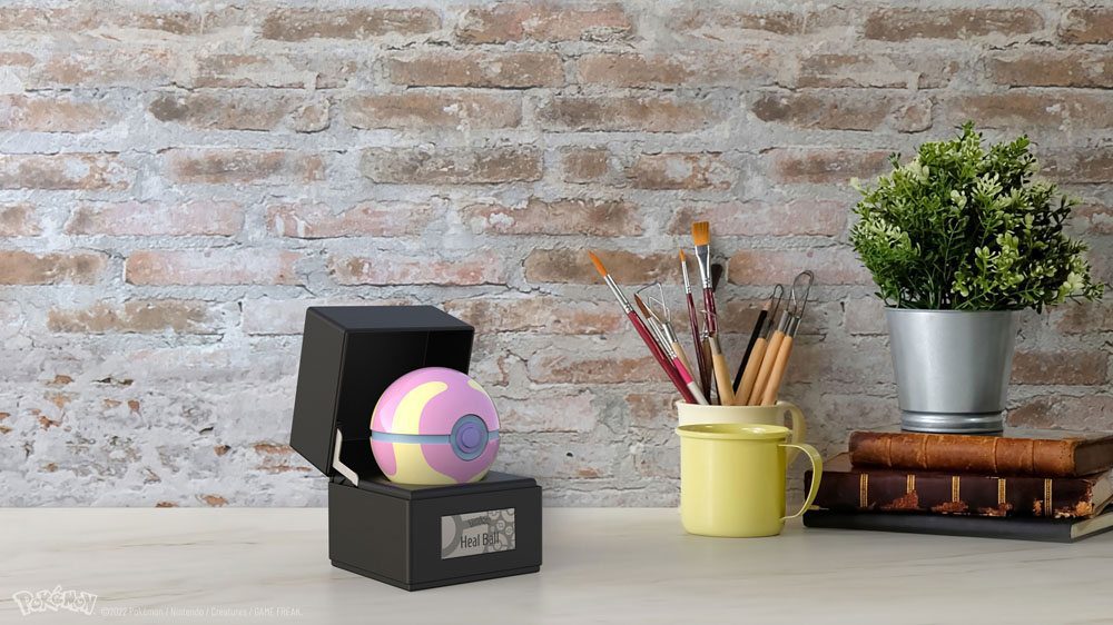 Pokémon Diecast Replica Heal Ball by LAB7 Malta, Europe