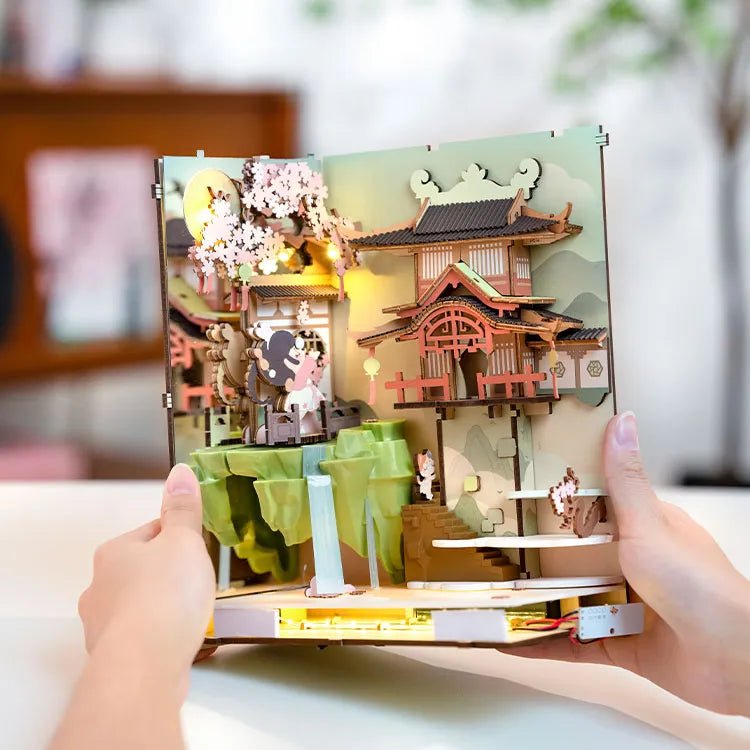 Rolife DIY Book Nook Falling Sakura Shelf Insert TGB05 by LAB7 Malta, Europe