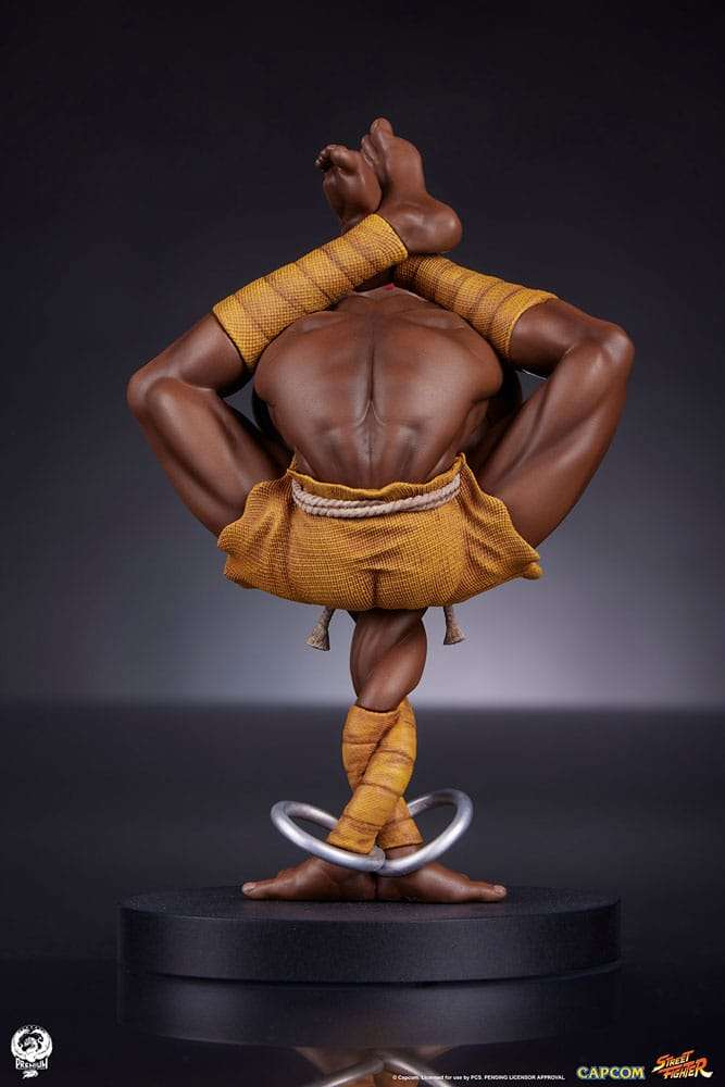 Street Fighter PVC Statues 1/10 Akuma & Dhalsim 21 cm by LAB7 Malta, Europe