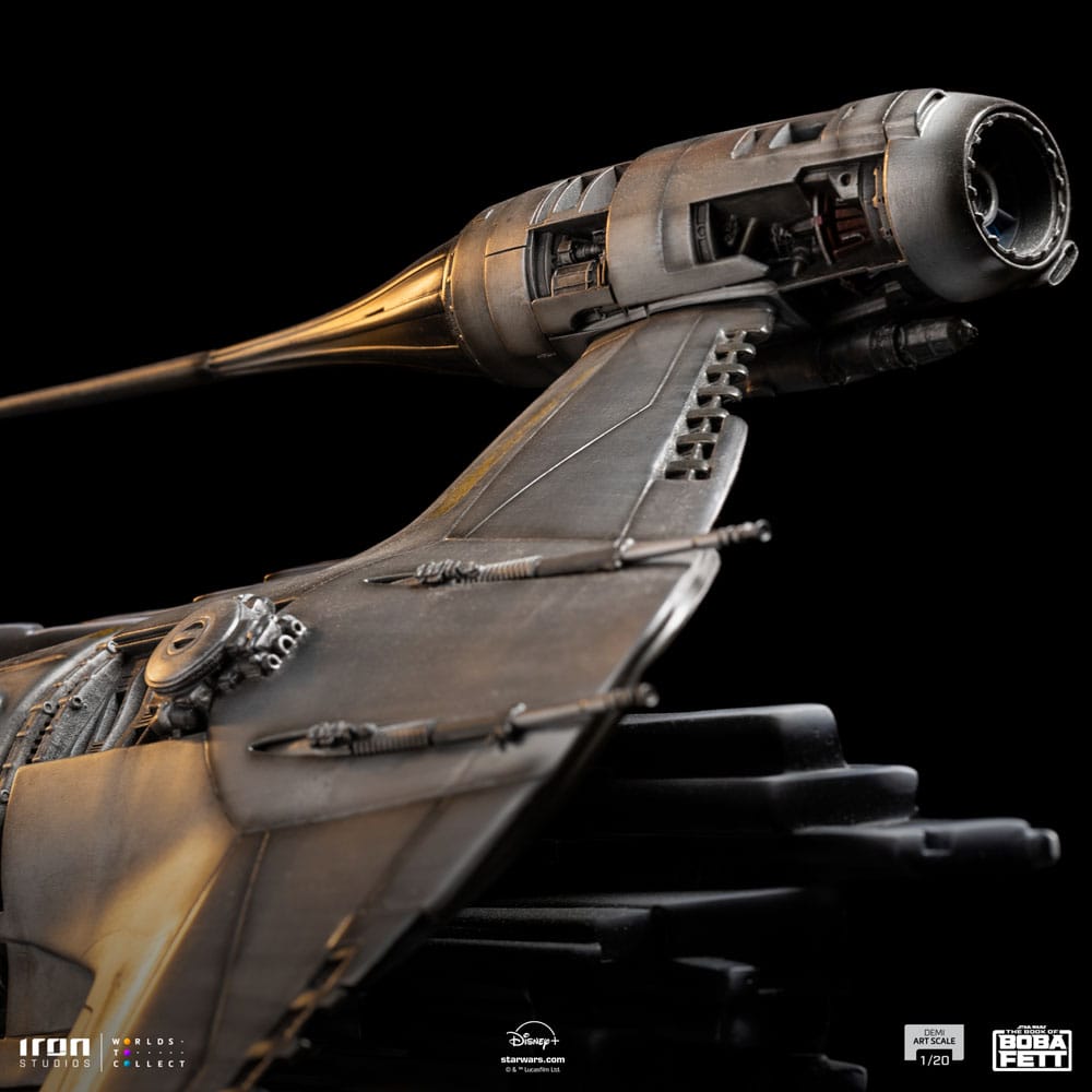 The Book of Boba Fett Demi Art Scale Statue 1/20 Mando's N - 1 Starfighter by LAB7 Malta, Europe
