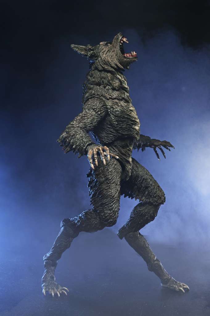 The Howling Werewolf Ultimate Action Figure – 22 cm by LAB7 Malta, Europe