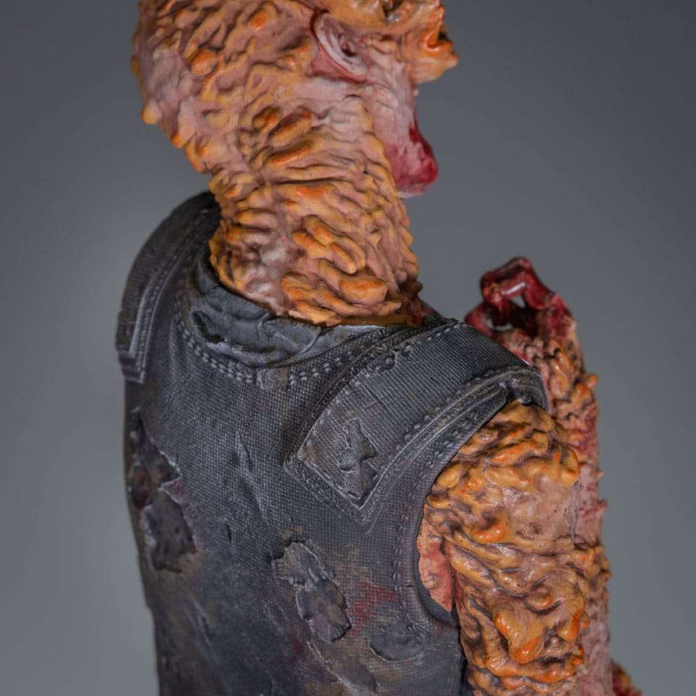 The Last of Us Part II PVC Statue Armored Clicker 22cm by LAB7 Malta, Europe
