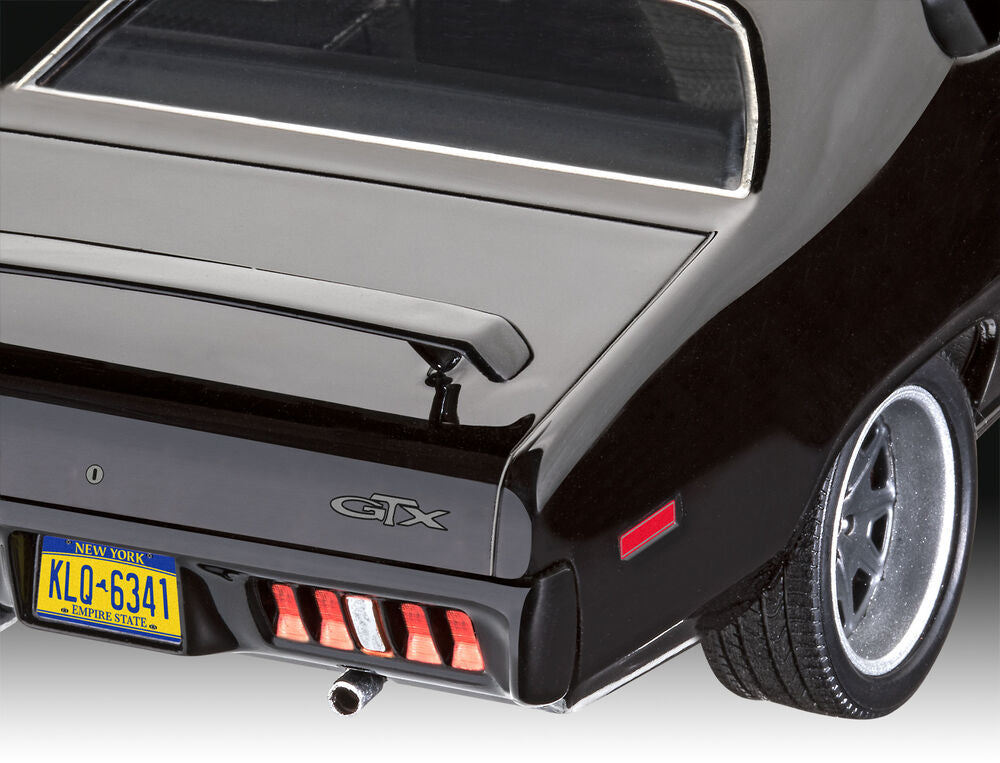 Revell Fast & Furious – Dominic's 1971 Plymouth GTX Model Kit (1:24 Scale)