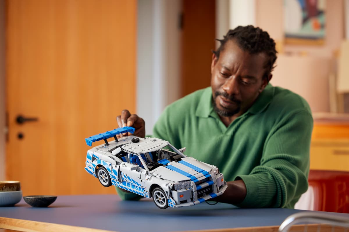 LEGO Technic 2 Fast 2 Furious Nissan Skyline GT-R (R34) 42210 – Fast & Furious Collectible Car Building Set