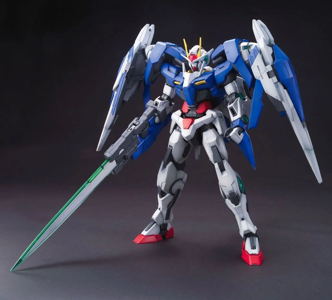 GUNDAM - Model Kit - Master Grade - 00 Raiser - 18CM