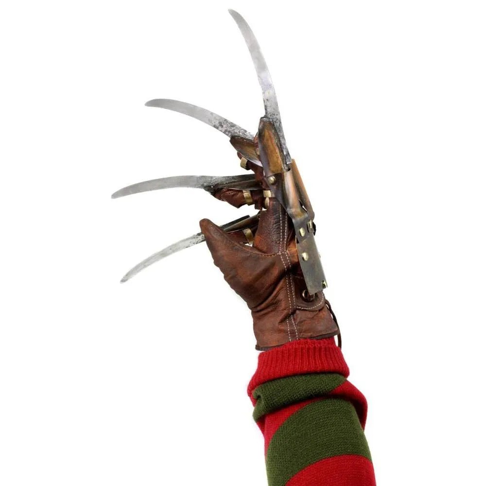 A Nightmare On Elm Street 3 Replica 1/1 Freddy´s Glove in Malta | LAB7