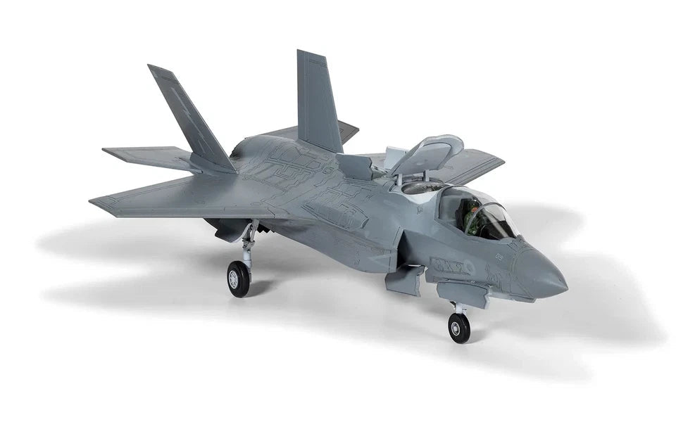 Airfix Starter Set – Lockheed Martin F-35B Lightning II (1:72 Scale) in Malta | LAB7