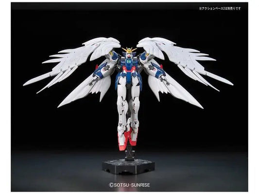 Bandai - Bandai RG Wing Gundam Zero EW Real Grade Model Kit 13 cm