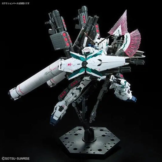 Bandai - GUNDAM - RG 1/144 RX - 0 Full Armor Unicorn Gundam - Model Kit