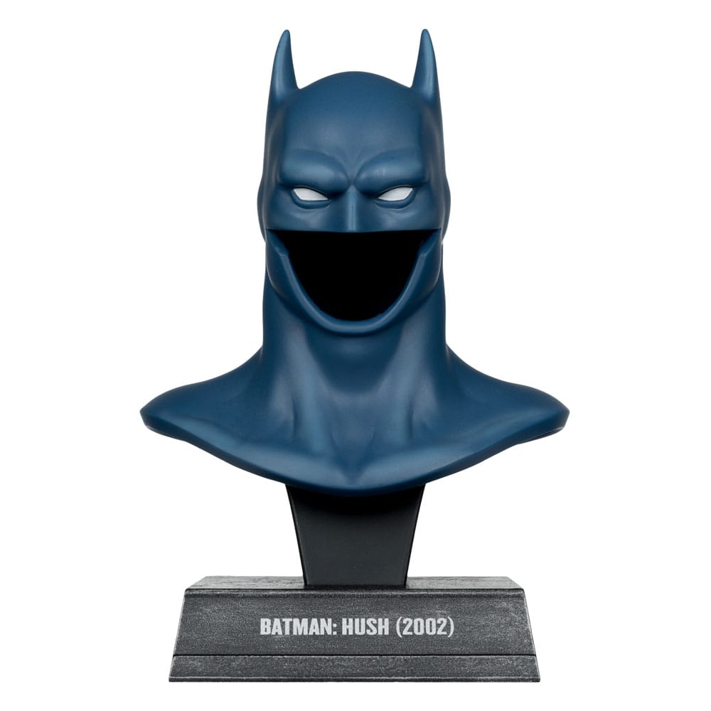 Batman Hush DC Direct Mini Replica 1/3 Cowl 19 cm – Iconic Batman Cowl by LAB7 Malta, Europe