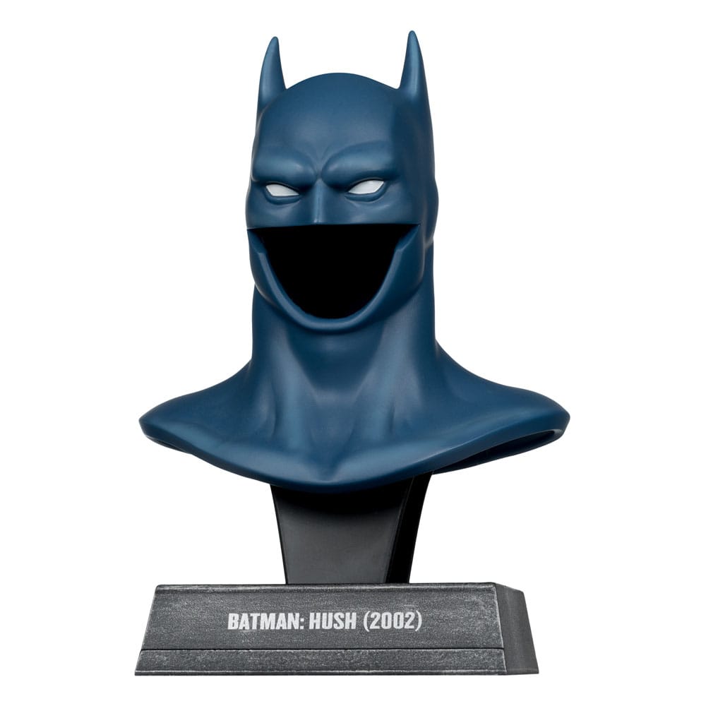 Batman Hush DC Direct Mini Replica 1/3 Cowl 19 cm – Iconic Batman Cowl by LAB7 Malta, Europe
