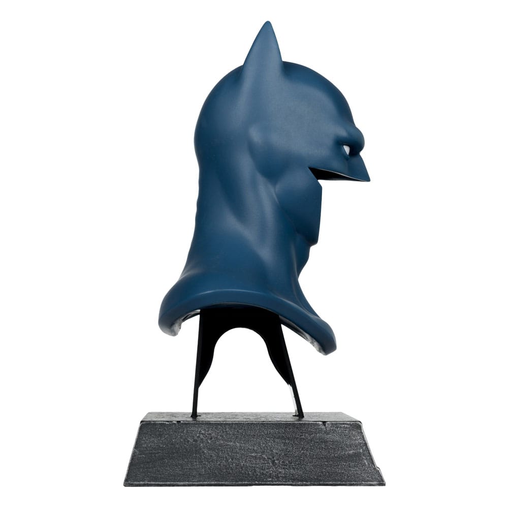 Batman Hush DC Direct Mini Replica 1/3 Cowl 19 cm – Iconic Batman Cowl by LAB7 Malta, Europe