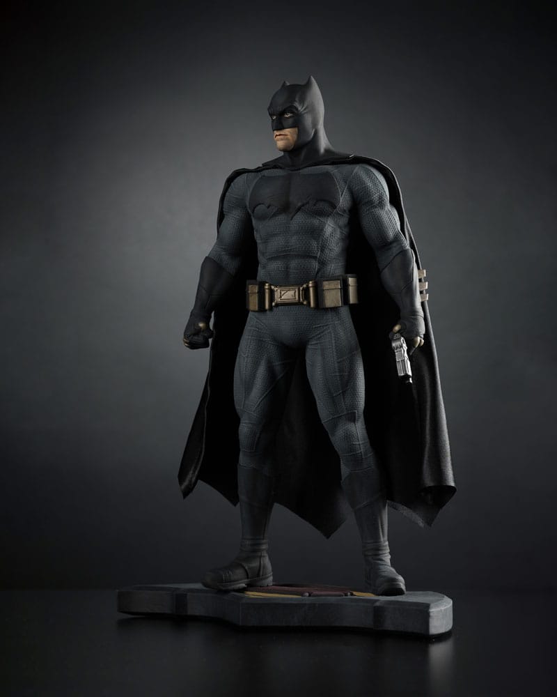 Batman v Superman 1/6 Scale Batman Statue (32cm) by LAB7 Malta, Europe