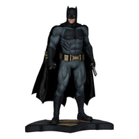 Batman v Superman 1/6 Scale Batman Statue (32cm) by LAB7 Malta, Europe