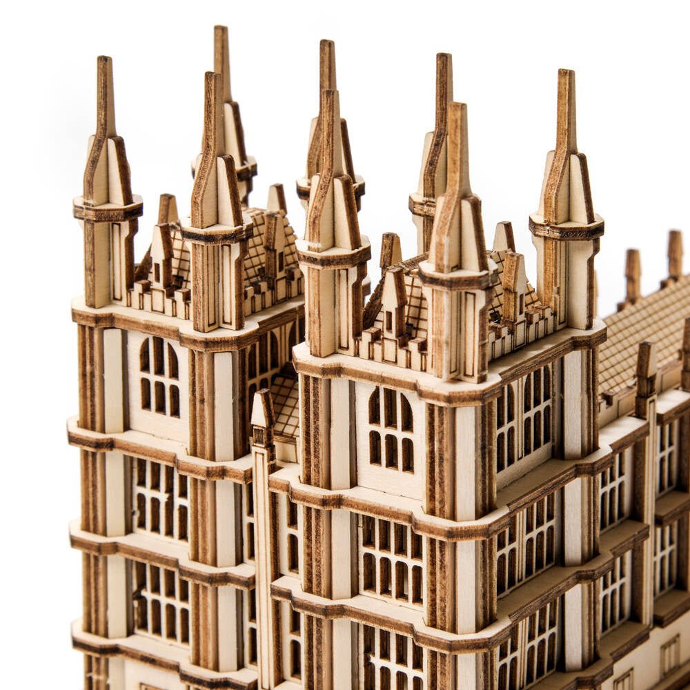 Big Ben (Elizabeth Tower) 3D Wooden Puzzle Model in Malta | LAB7
