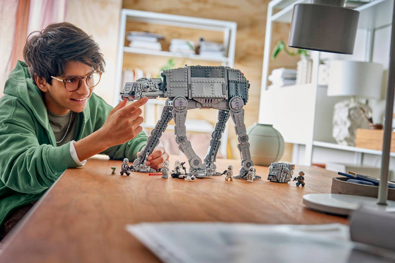 LEGO Star Wars Imperial Remnant AT-AT with INT-4 75454 – 1,453-Piece Mandalorian & Grogu Building Set