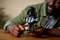 LEGO Star Wars Darth Vader Bust 75439 – 349-Piece Collectible Display Model with Minifigure