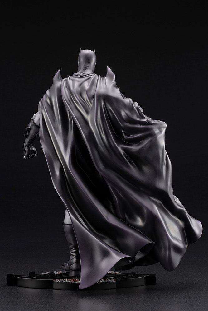 DC Comics Elseworld Series ARTFX Statue 1/6 Batman Thomas Wayne 33 cm by LAB7 Malta, Europe