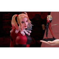 DC Cover Girls - Harley Quinn 1/8th Scale Statue by Frank Cho in Malta | LAB7