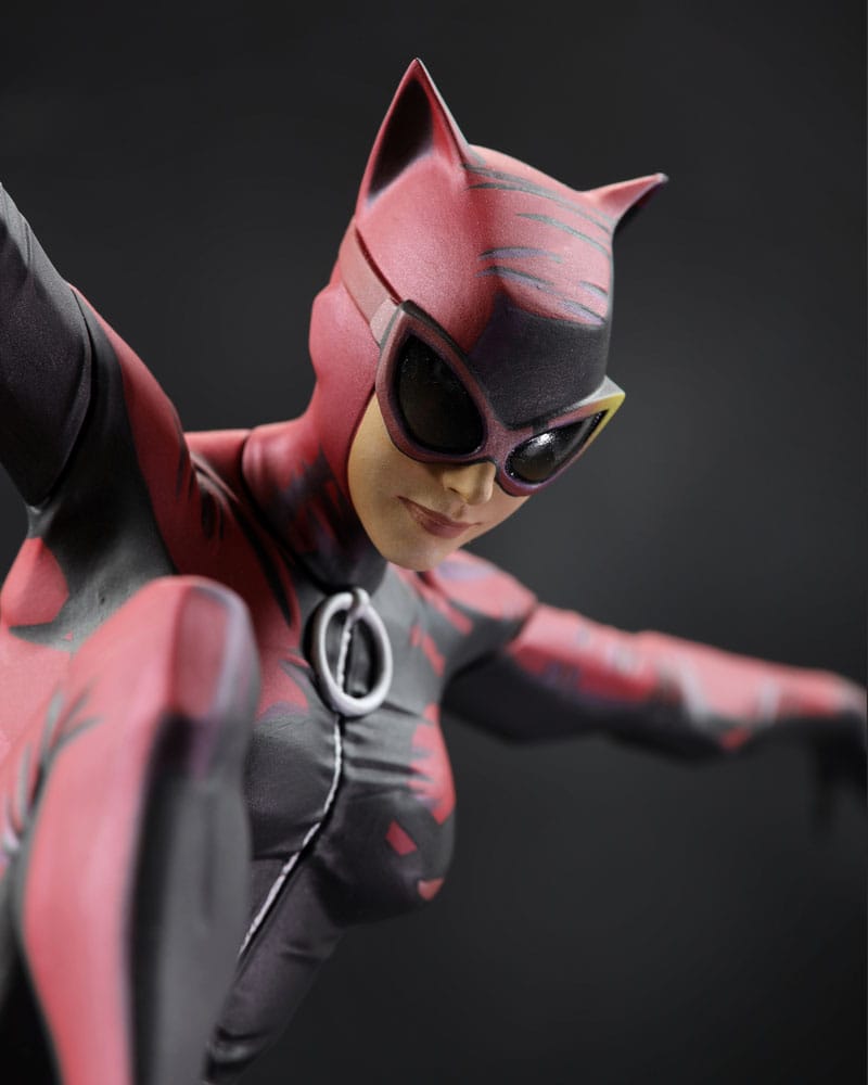 Buy DC Designer Series Catwoman 1/6 Scale Statue by Jock (33cm) 4 - fast Malta shipping across Europe. Limited stock, secure checkout. Order now!