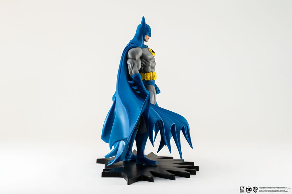 DC HEROES : Batman PX PVC 1/8 Statue Classic Version by LAB7 Malta, Europe