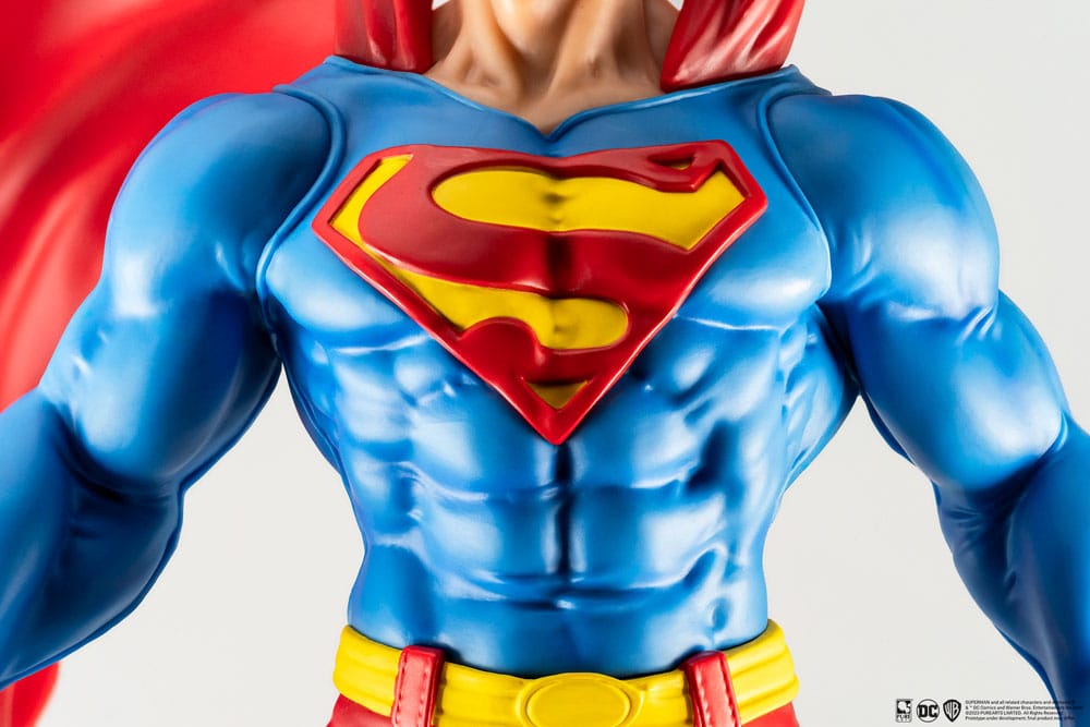 DC HEROES : Superman Classic PX PVC 1/8 Statue by LAB7 Malta, Europe