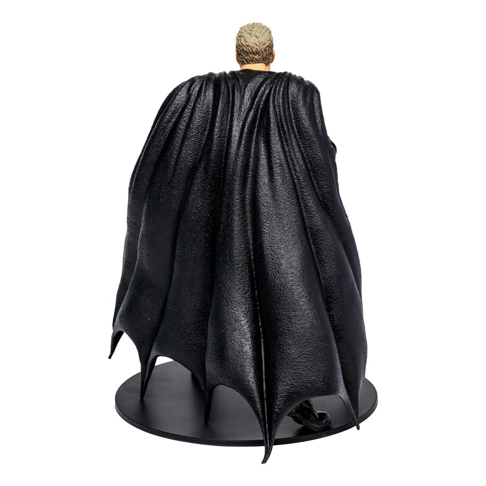 DC The Flash Movie Statue Batman Multiverse Unmasked (Gold Label) – 30 cm by LAB7 Malta, Europe