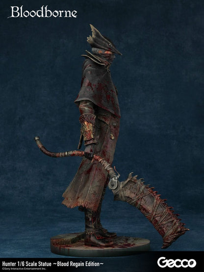 Gecco - Bloodborne Hunter “Blood Regain” PVC Statue 32 cm
