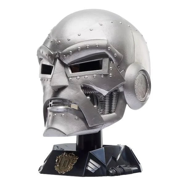Hasbro MARVEL - Helmet Doctor Doom - Replica Legend Series 1/1 in Malta | LAB7