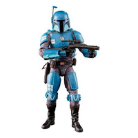 Hasbro Star Wars Death Watch Mandalorian 15cm action figure in blue armor holding a blaster rifle, front view.