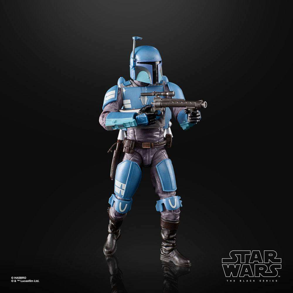 Hasbro Star Wars Black Series Death Watch Mandalorian 15cm action figure in blue armor holding a blaster rifle.