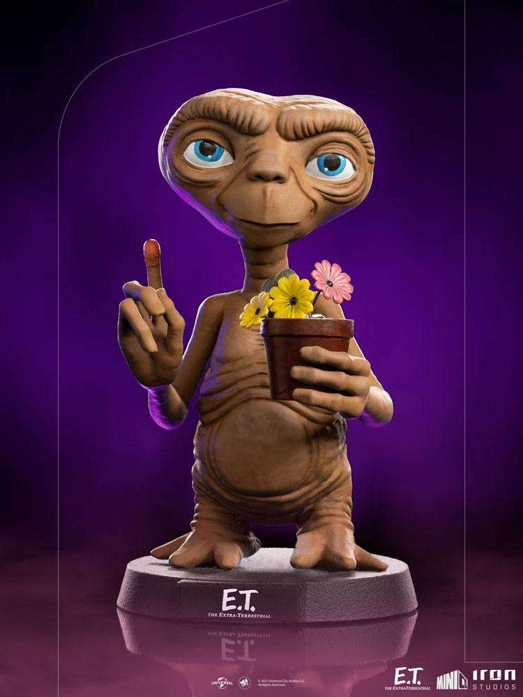 Front view of the 15cm Iron Studios E.T. Mini Co. PVC figure holding a potted plant with colorful flowers.
