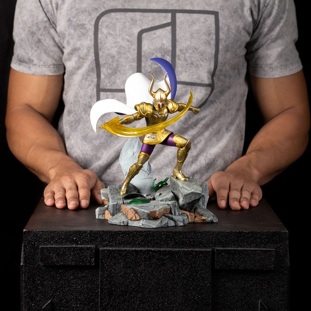 Iron Studios Saint Seiya Capricorn Shura 1/10 Art Scale Statue by LAB7 Malta, Europe