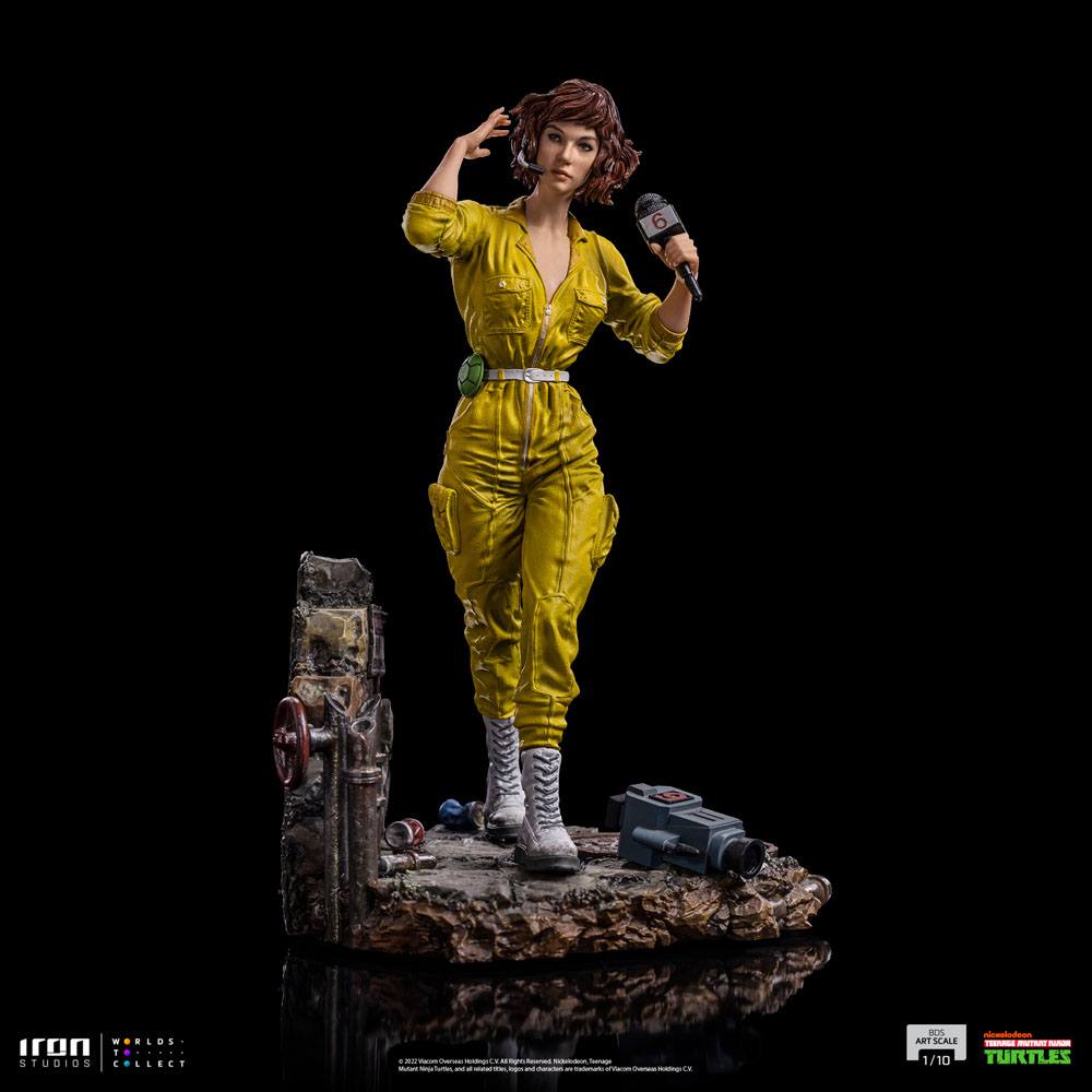 Iron Studios Teenage Mutant Ninja Turtles Art Scale Statue 1/10 April O'Neal in Malta | LAB7