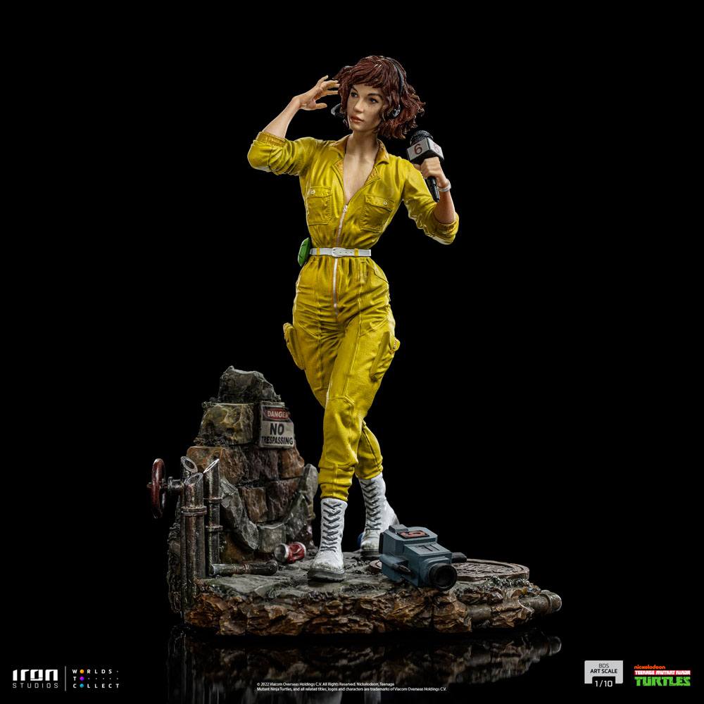 Iron Studios Teenage Mutant Ninja Turtles Art Scale Statue 1/10 April O'Neal in Malta | LAB7