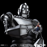 Iron Studios The Iron Giant Demi Art Scale 1/20 Iron Giant & Hogarth Hughes in Malta | LAB7